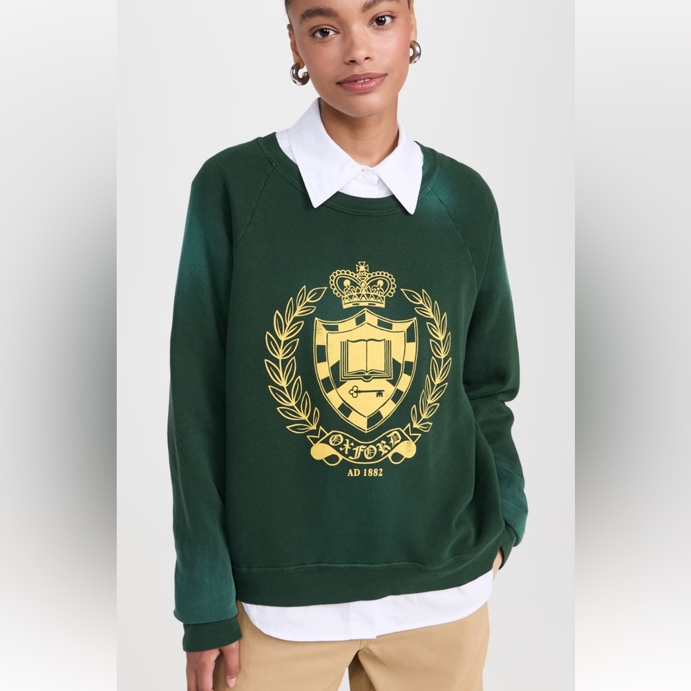 NWT Daydreamer Oxford Crest Vintage Sweatshirt
